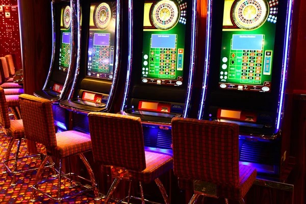 kdslot777 Dadu Online game interface showing dice roll mechanics and payout table